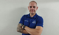 Po dravém mládí další porce zkušeností. K Jordánu míří univerzál Jakub Matai